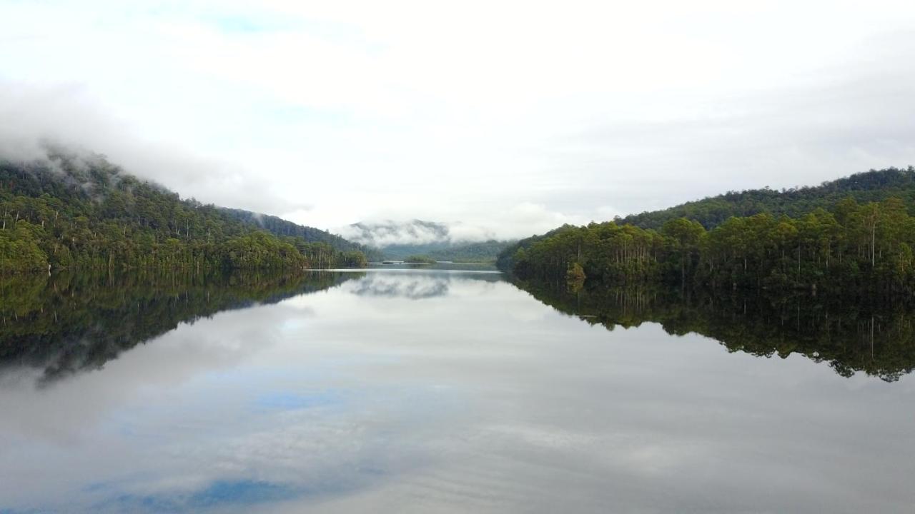 Tullah Lakeside Lodge Luaran gambar